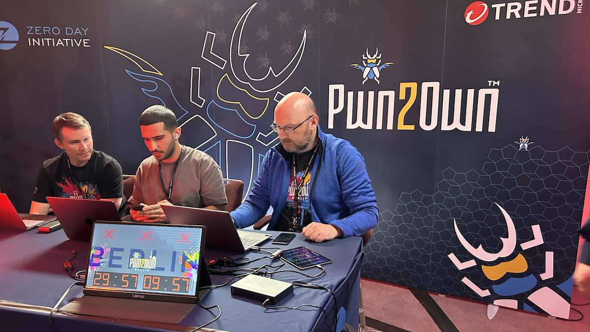 Hackers Win 0,000 on First Day of Pwn2Own Berlin 2025