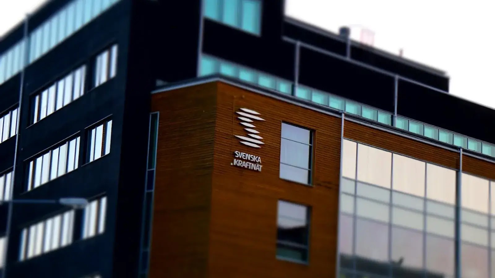 Swedish Power Grid Operator Confirms Data Breach Following Everest Ransomware Gang Claim