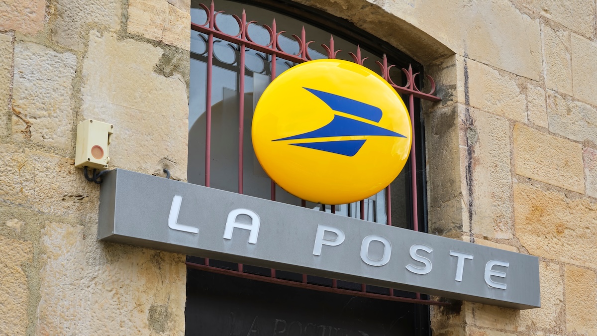 Cyberattack Disrupts France’s Postal Service and Banking During Christmas Rush